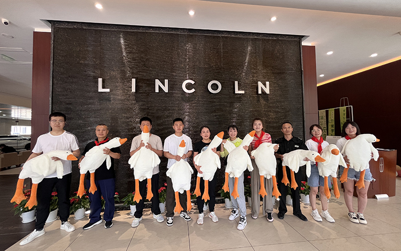 正大福林举办了第一季度优秀员工表彰大会暨趣味运动会